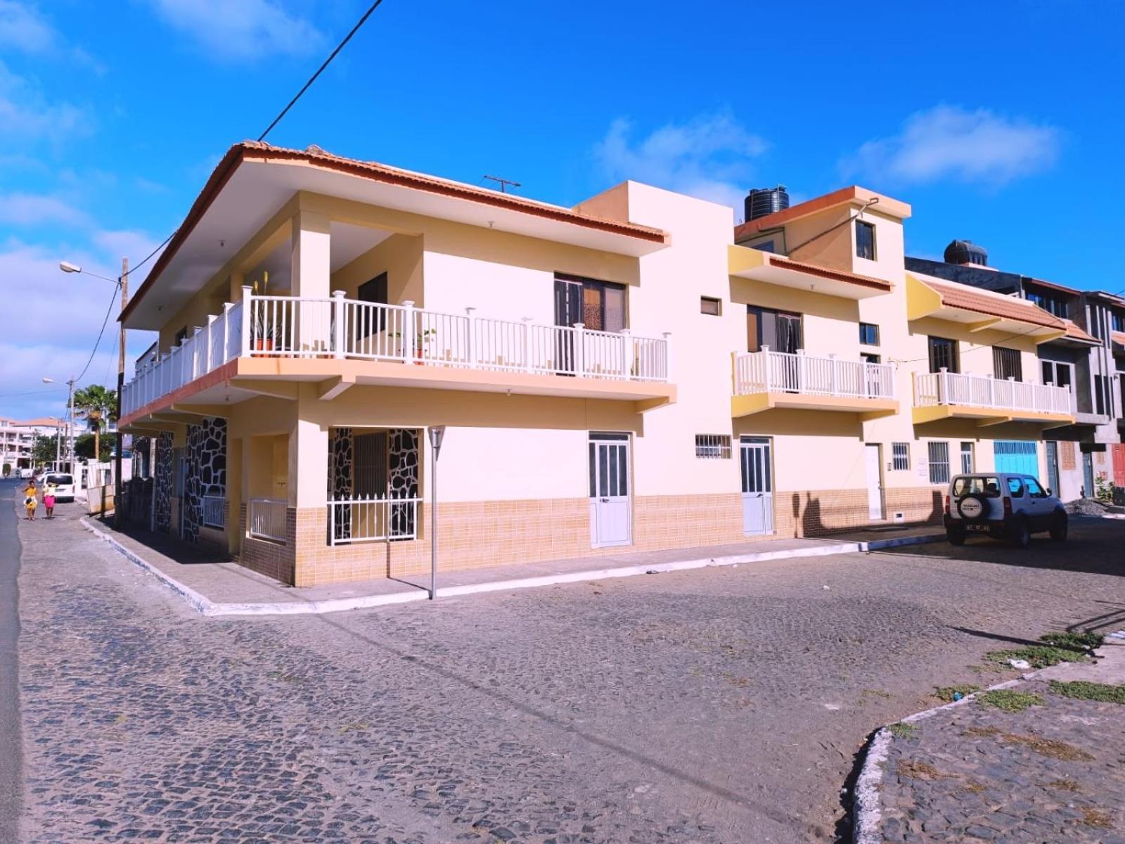 Apartament Pensao Dona Fica Tarrafal  Zewnętrze zdjęcie